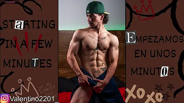 Snapshot of Valentino_Xander chatting on June 8, 2026, 12:05 am Valentino Xander online show from June 8, 2026, 12:05 am