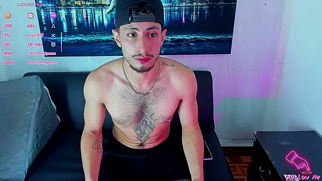 Piggy Eddy online show from September 29, 2025, 1:01 am