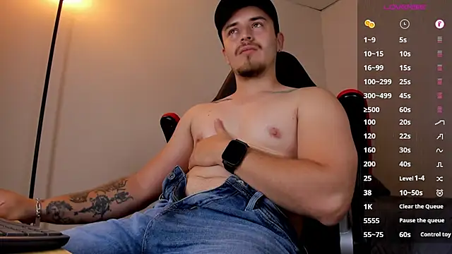 Snapshot of james_connor2 chatting on March 5, 2025, 10:54 pm james connor2 online show from March 5, 2025, 10:54 pm