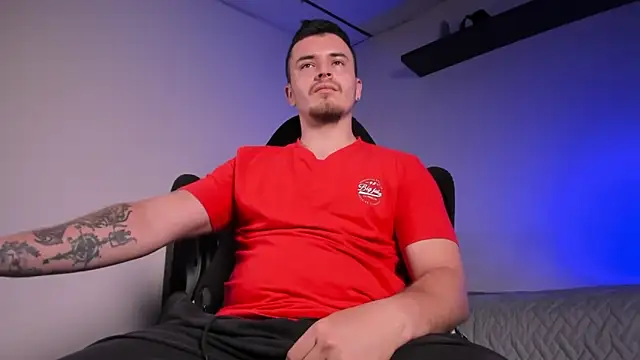 james connor2 online show from April 18, 2026, 7:58 pm