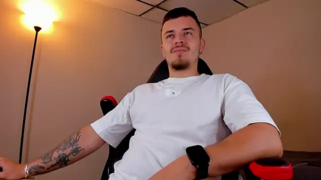 Snapshot of james_connor2 chatting on March 21, 2025, 7:13 pm james connor2 online show from March 21, 2025, 7:13 pm