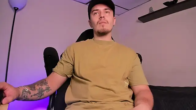 Snapshot of james_connor2 chatting on November 29, 2025, 8:09 pm james connor2 online show from November 29, 2025, 8:09 pm