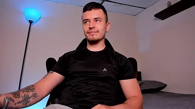 james connor2 online show from January 13, 2026, 7:07 pm