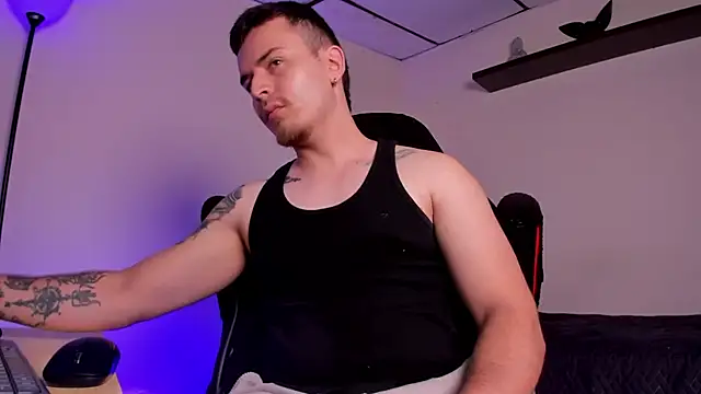 Snapshot of james_connor2 chatting on November 27, 2025, 7:47 pm james connor2 online show from November 27, 2025, 7:47 pm