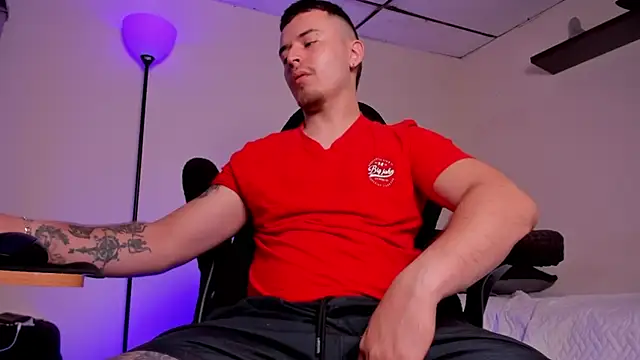 Snapshot of james_connor2 chatting on November 14, 2025, 7:50 pm james connor2 online show from November 14, 2025, 7:50 pm