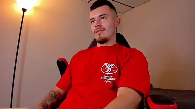 Snapshot of james_connor2 chatting on March 13, 2025, 8:00 pm james connor2 online show from March 13, 2025, 8:00 pm