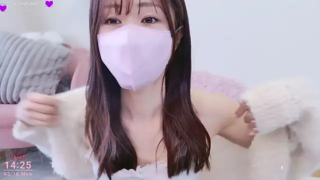 meg 0901 online show from March 16, 2026, 5:26 am