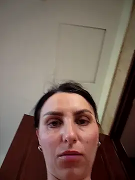 Izabella Bella online show from February 7, 2026, 8:00 am