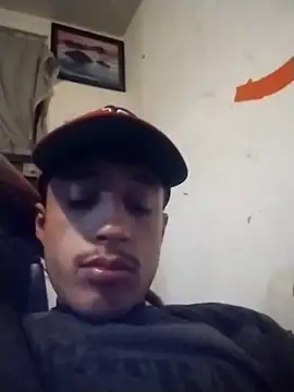 Gibbzmx online show from December 2, 2025, 4:25 am