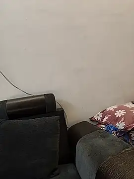 sexy-mohini online show from June 6, 2026, 5:01 am