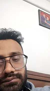 Snapshot of shree7776trrr chatting on December 18, 2024, 3:55 pm shree7776trrr online show from December 18, 2024, 3:55 pm