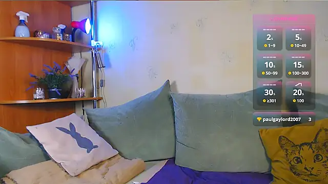 Snapshot of Caroline1995 chatting on November 20, 2025, 7:31 am Caroline1995 online show from November 20, 2025, 7:31 am