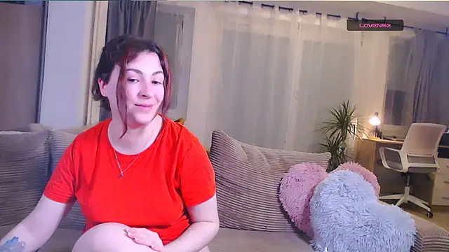 Snapshot of Caroline1995 chatting on March 20, 2026, 6:42 pm Caroline1995 online show from March 20, 2026, 6:42 pm