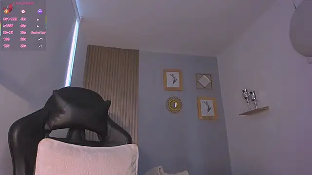 NatyFerrer  online show from January 12, 2026, 1:18 pm