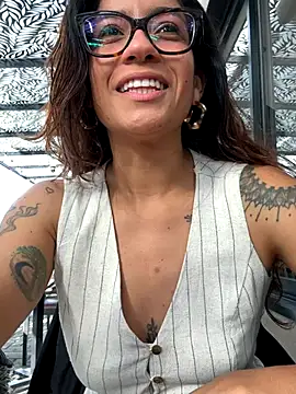 ValeriEvan online show from November 19, 2025, 8:42 pm