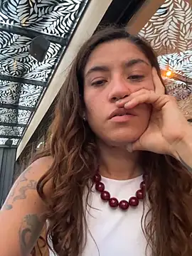 ValeriEvan online show from February 11, 2026, 9:25 pm