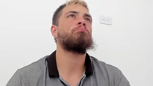 Beard xox online show from July 15, 2026, 8:27 pm