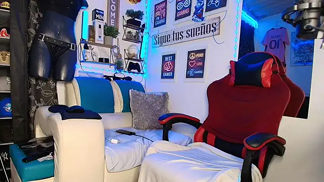 Leenar Key online show from March 31, 2026, 11:23 am