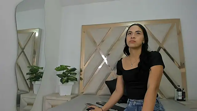 MaiteHT online show from October 8, 2025, 10:10 pm