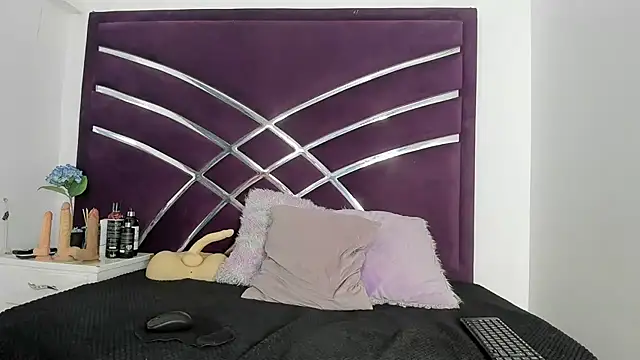 MaiteHT online show from September 21, 2025, 10:59 pm