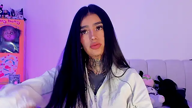 Snapshot of shadowcatt_ chatting on February 10, 2026, 5:56 pm shadowcatt online show from February 10, 2026, 5:56 pm