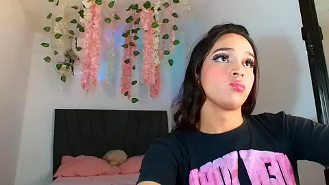 Snapshot of alexaryderr chatting on March 21, 2026, 4:11 pm alexaryderr online show from March 21, 2026, 4:11 pm