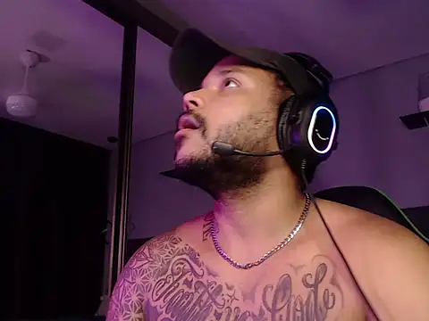 Snapshot of Ale_Mineiro chatting on March 12, 2026, 7:34 am Ale Mineiro online show from March 12, 2026, 7:34 am