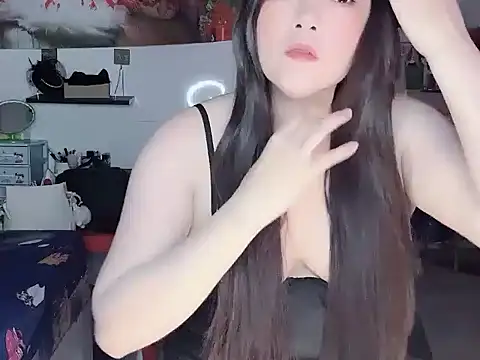 Snapshot of family196 chatting on February 1, 2026, 10:57 am family196 online show from February 1, 2026, 10:57 am