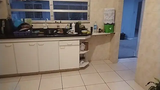 Snapshot of RenziTatte chatting on December 17, 2025, 10:26 pm RenziTatte online show from December 17, 2025, 10:26 pm