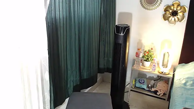 TatianaMonteross online show from February 17, 2026, 9:12 pm