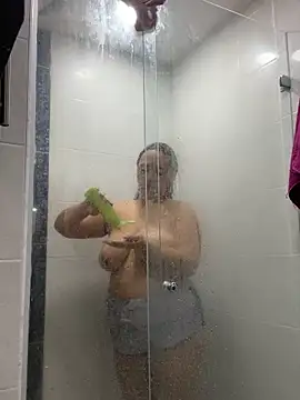 Snapshot of TatianaMonteross chatting on November 3, 2025, 5:16 pm TatianaMonteross online show from November 3, 2025, 5:16 pm