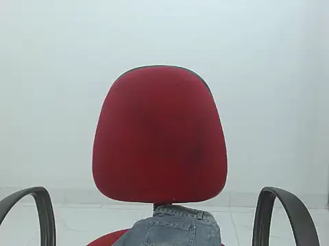 Jikey98 online show from April 15, 2026, 12:27 am