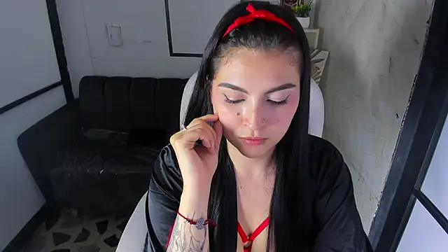 Snapshot of TifanyWhite_ chatting on January 30, 2025, 12:07 am TifanyWhite online show from January 30, 2025, 12:07 am