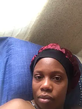 NAUGHTYSHALOTXX online show from December 25, 2024, 7:46 am