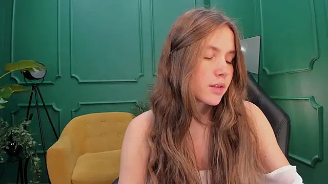 MaryannSoftt online show from January 23, 2025, 7:29 pm