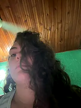 Snapshot of eva_y_marcelo chatting on November 1, 2025, 12:54 pm eva y marcelo online show from November 1, 2025, 12:54 pm