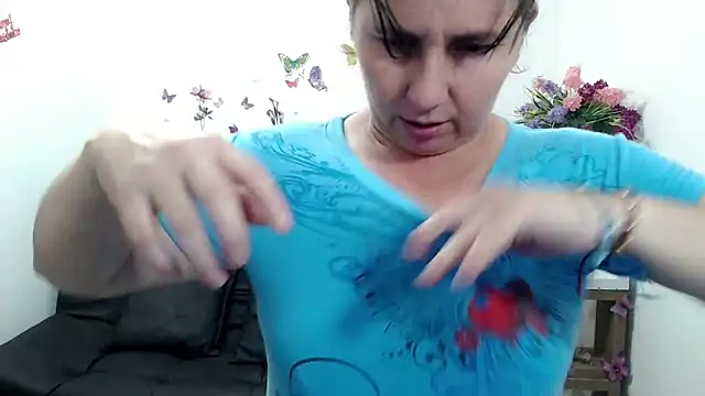 victoria jones online show from June 5, 2026, 5:18 pm