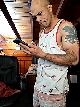 JohnnyDeep187 online show from March 18, 2026, 3:24 pm