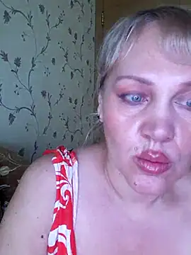 Snapshot of IsabellaBoni chatting on June 11, 2026, 6:32 am IsabellaBoni online show from June 11, 2026, 6:32 am