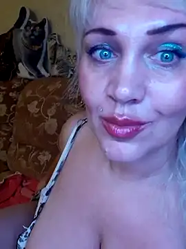 Snapshot of IsabellaBoni chatting on February 14, 2025, 5:14 pm IsabellaBoni online show from February 14, 2025, 5:14 pm