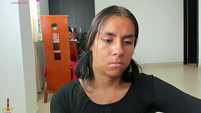 Kamilasalazar online show from February 15, 2025, 6:01 pm