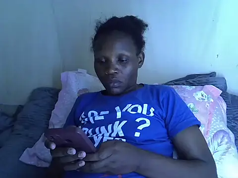 Snapshot of Sweet_serah chatting on November 21, 2025, 6:29 pm Sweet serah online show from November 21, 2025, 6:29 pm