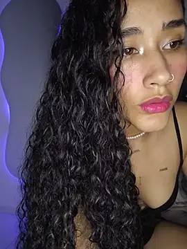 jaderossxx online show from July 16, 2026, 2:08 am