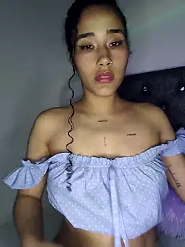 Snapshot of jaderossxx chatting on November 28, 2025, 12:22 am jaderossxx online show from November 28, 2025, 12:22 am