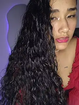jaderossxx online show from July 8, 2026, 4:46 am
