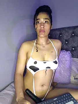 Snapshot of jaderossxx chatting on September 23, 2025, 2:18 am jaderossxx online show from September 23, 2025, 2:18 am