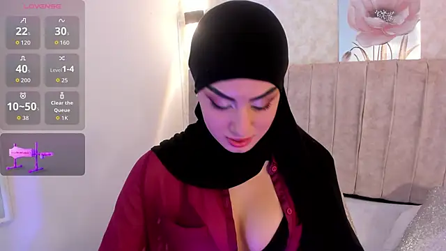 Snapshot of fatimarab chatting on October 31, 2025, 9:00 pm fatimarab online show from October 31, 2025, 9:00 pm