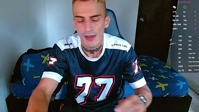 bray hotboy777 online show from December 20, 2025, 8:44 pm