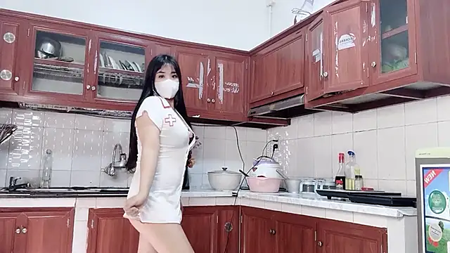 LyLy Office online show from March 15, 2026, 3:13 am