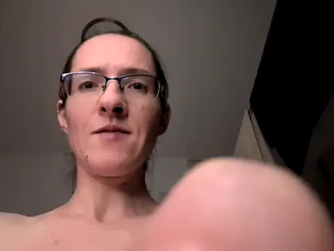 Snapshot of Milky_hairy_mommy chatting on March 18, 2025, 8:16 pm Milky hairy mommy online show from March 18, 2025, 8:16 pm